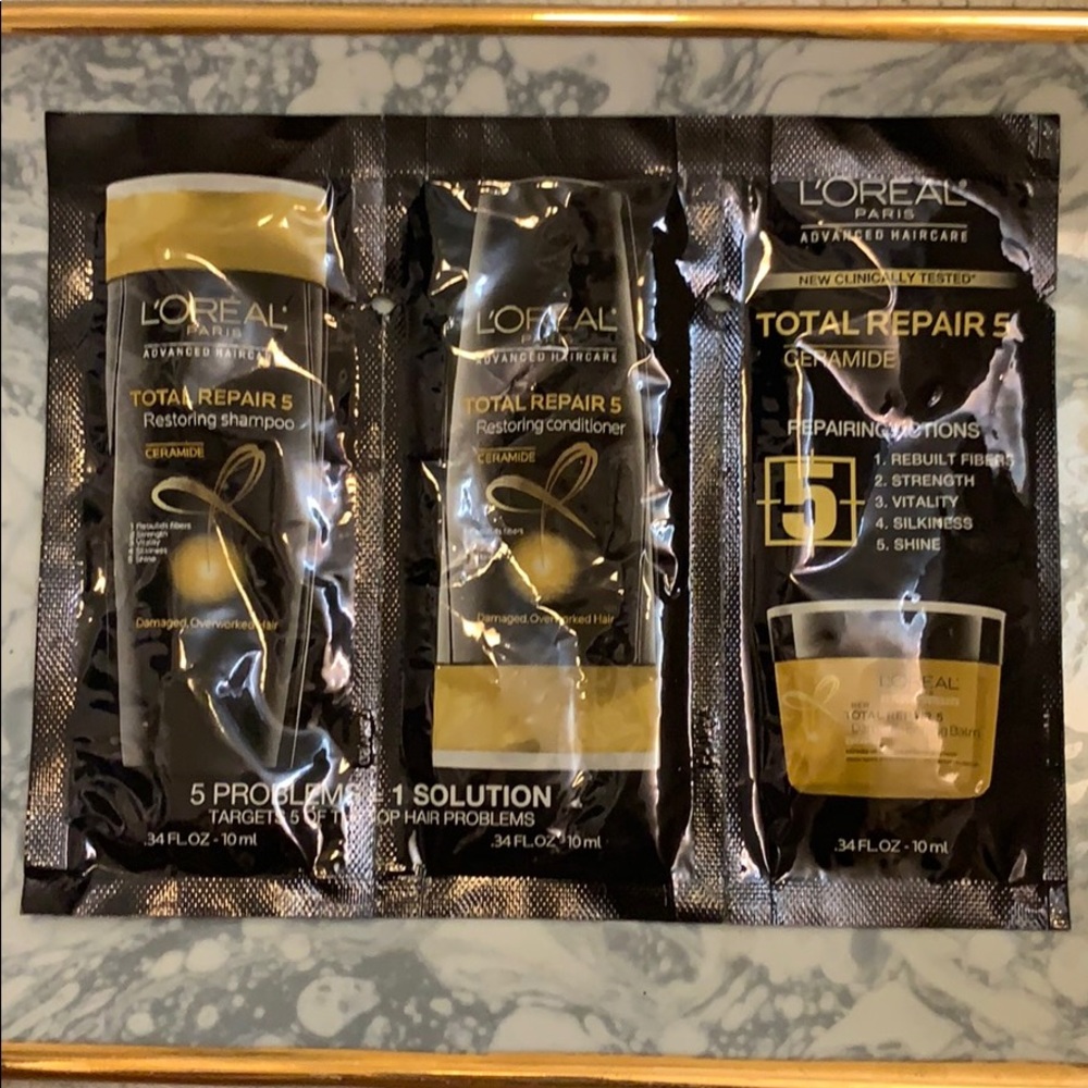 SAMPLE SALE💄-10 for $10 L’Oréal(one sample/ post)